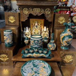 Bộ đồ thờ đắp nổi màu xanh lục bảo gốm sứ Bát Tràng